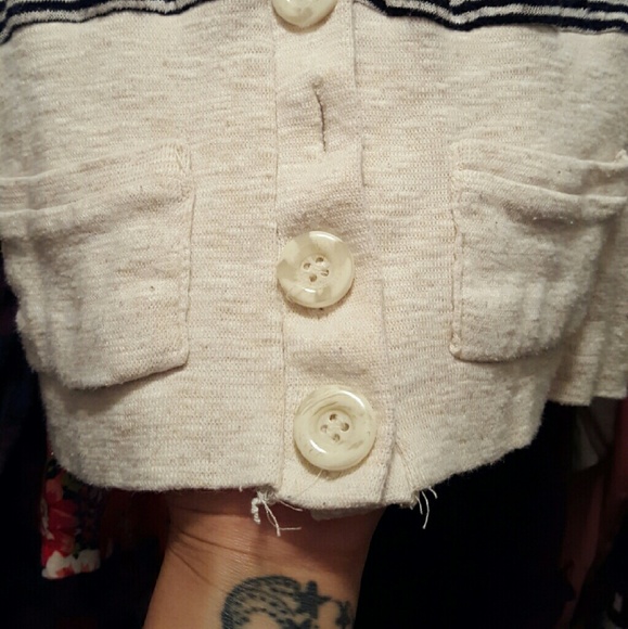 Cardigan - Picture 3 of 4