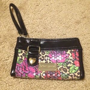 Betsey Johnson wallet