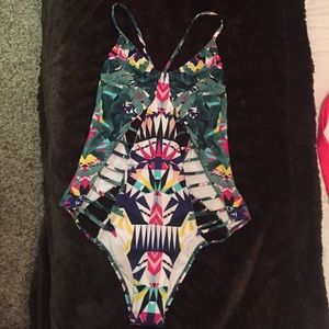Forever 21 one piece swim suit