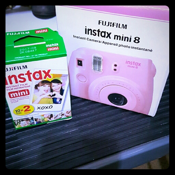 Camera - Picture 1 of 1