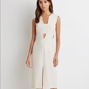 Beautiful sheek cream cut out dress!