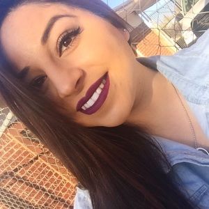 Meet your Posher, Flor