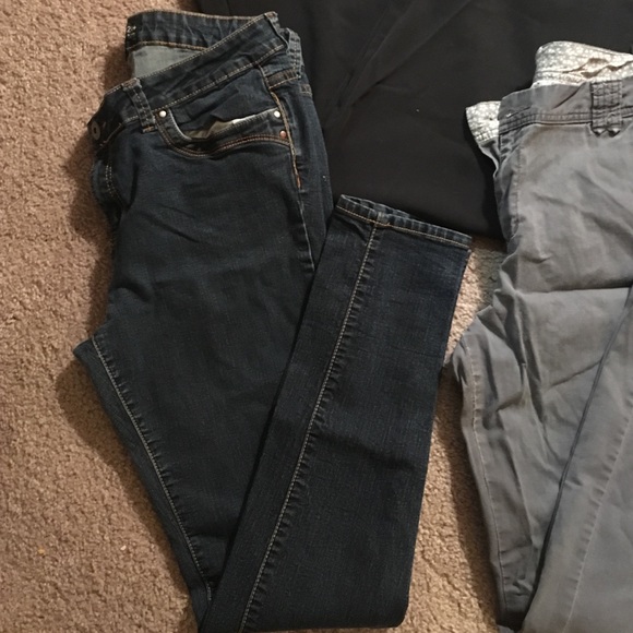 Pants Bundle - Picture 2 of 4