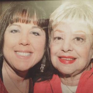 Meet your Posher, Elisa