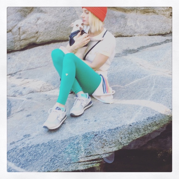 Meet your Posher, Maggie - Picture 4 of 6