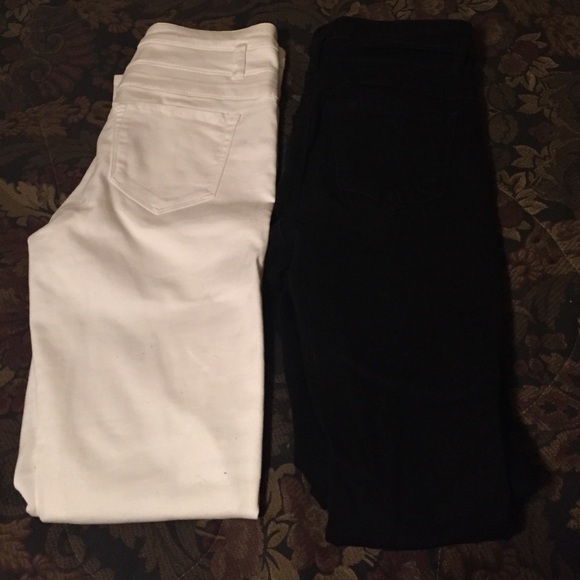 (Charlotte Russe) 2 pairs of high waisted jeans