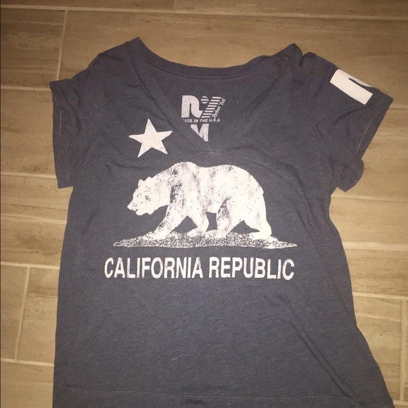 Graphic California Republic Tee, Medium