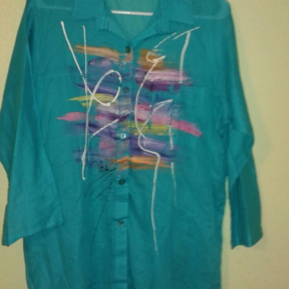 A HAND PAINTED BLOUSE MID THIGH - Picture 1 of 4