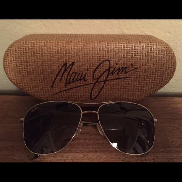 💰SOLD💰 NWOT Maui Jim Aviator Cliff House