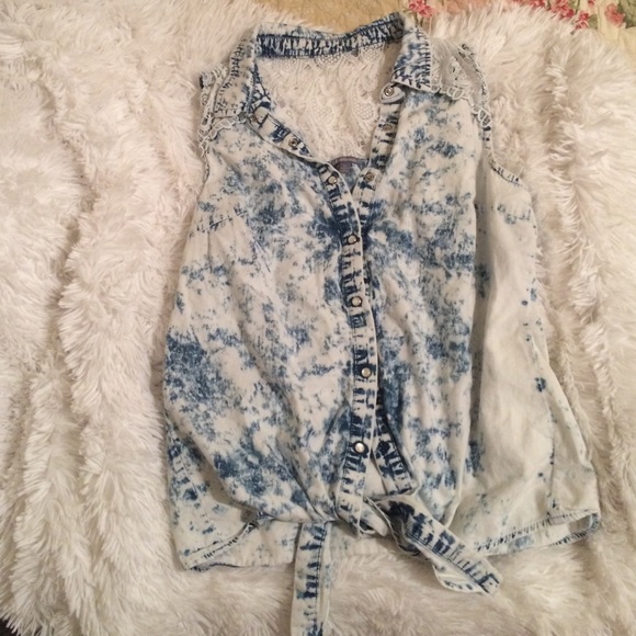 Charlotte Russe button down