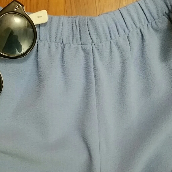 ๐HP ๐ Lace edge shorts - Picture 3 of 3