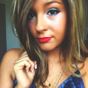 Meet your Posher, Beth