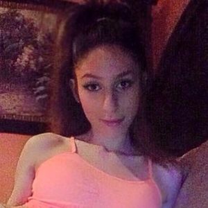 Meet your Posher, Bina