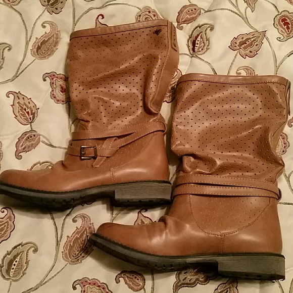 Roxy Brown Boots