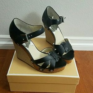 MICHAEL Michael Kors Somerly Wedge