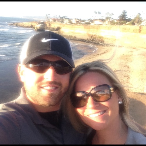 Meet your Posher, Megan - Picture 2 of 3