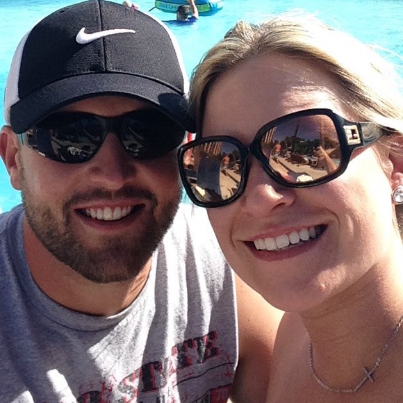 Meet your Posher, Megan - Picture 3 of 3