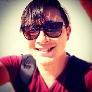 Meet your Posher, Dee