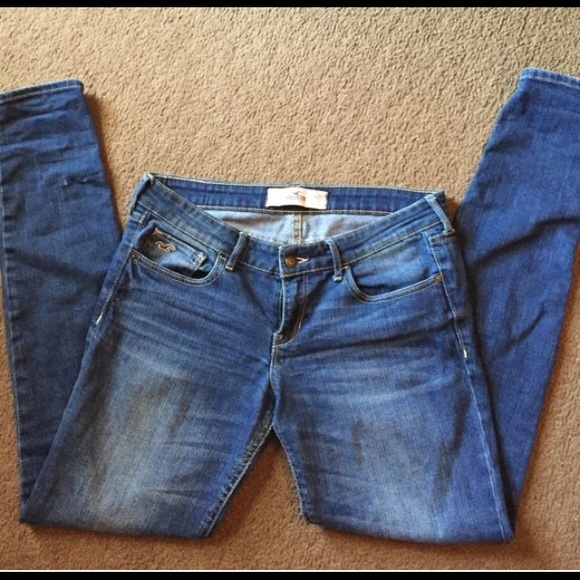 Hollister jeans - Picture 1 of 3
