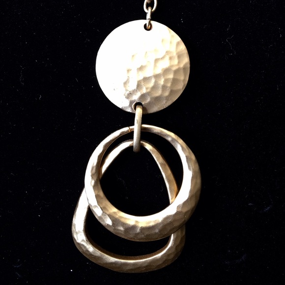 Beautiful long necklace - Premier Designs