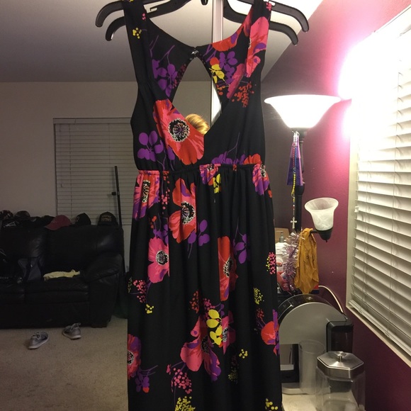 Floral Roxy dress 100% Polyester