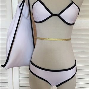 Triangl Bikini