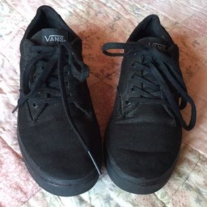 BRAND NEW! All Black Classic Era Vans Black Size 7