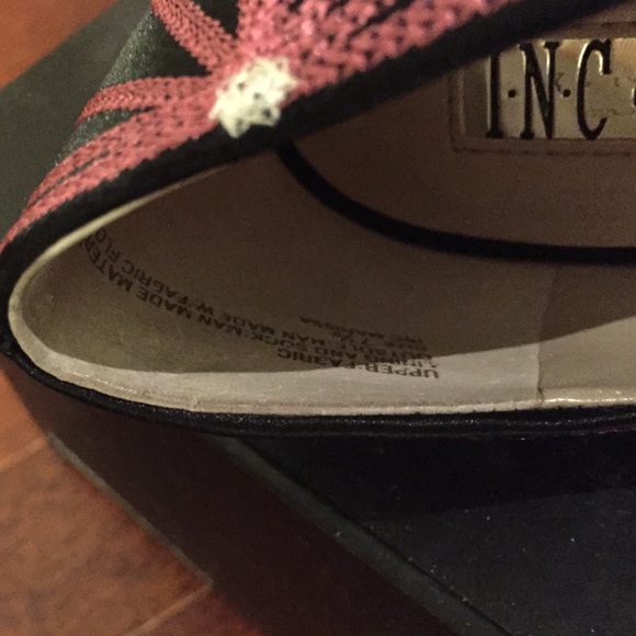 INC Marissa pumps/heels - Picture 4 of 4