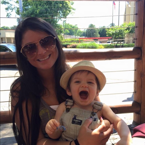 Meet your Posher, Lyndsey