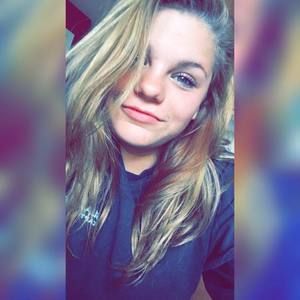 Meet your Posher, Michaela