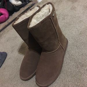 UGG indah patinage sur UGG indah patinage sur