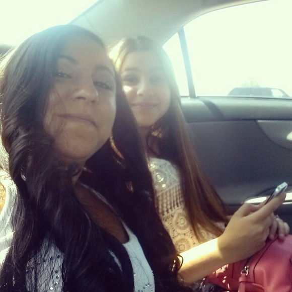 Meet your Posher, Bella