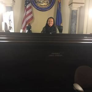 Meet your Posher, Kayla