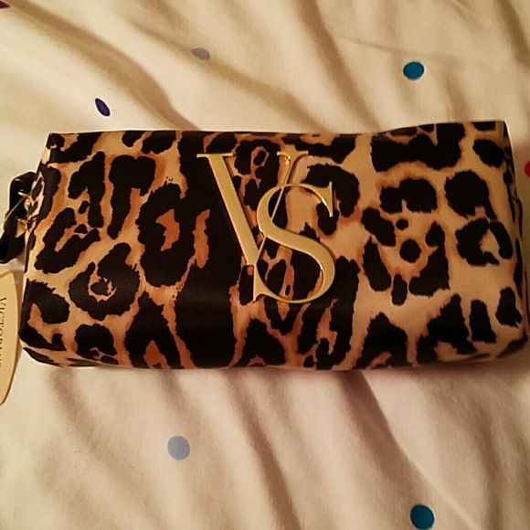 VS Cheetah Cosmetic Case