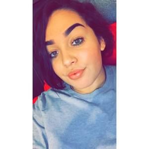 Meet your Posher, Lanette