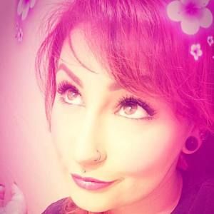 Meet your Posher, Jeanine