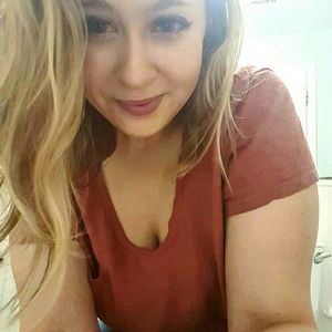 Meet your Posher, Eleanor