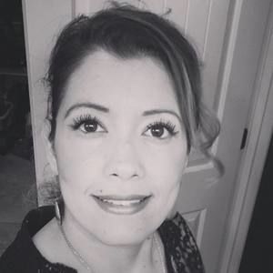 Meet your Posher, Lorena