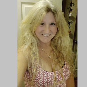 Meet your Posher, Pam