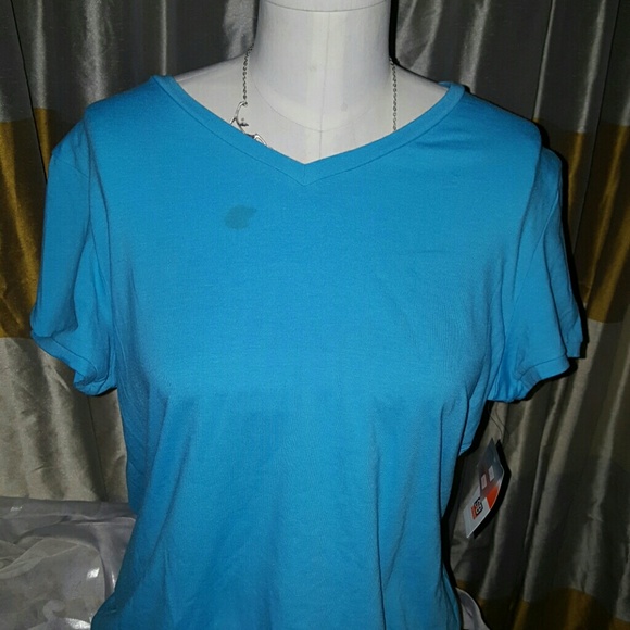 PERFORMANCE WEAR BUNDLE  NWT