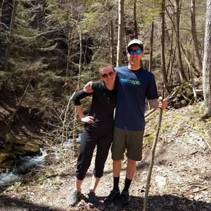 Meet your Posher, Leigh