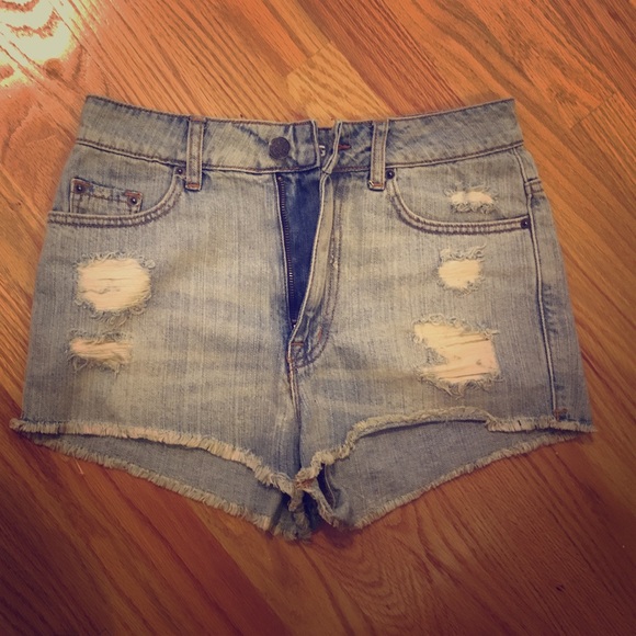 BDG High waisted shorts