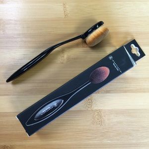 FLASH SALE! Anastasia Oval Blending Brush