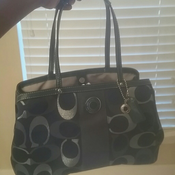 Beautiful Turquoise Coach Purse and bill fold