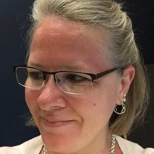 Meet your Posher, Kelli