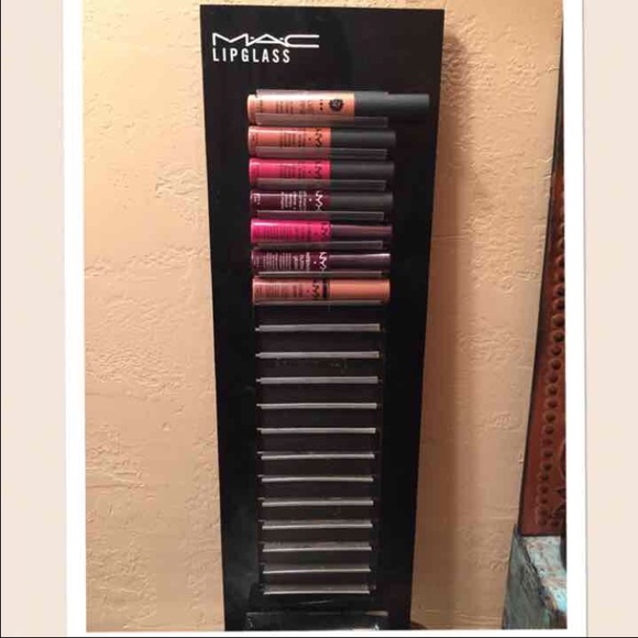 MAC lipgloss counter ON HOLD.