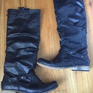 Beautiful Black Aldo boots, size 7.5