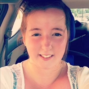 Meet your Posher, Nichole