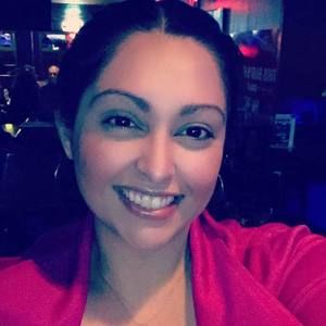 Meet your Posher, Crystal