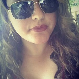 Meet your Posher, Ciera